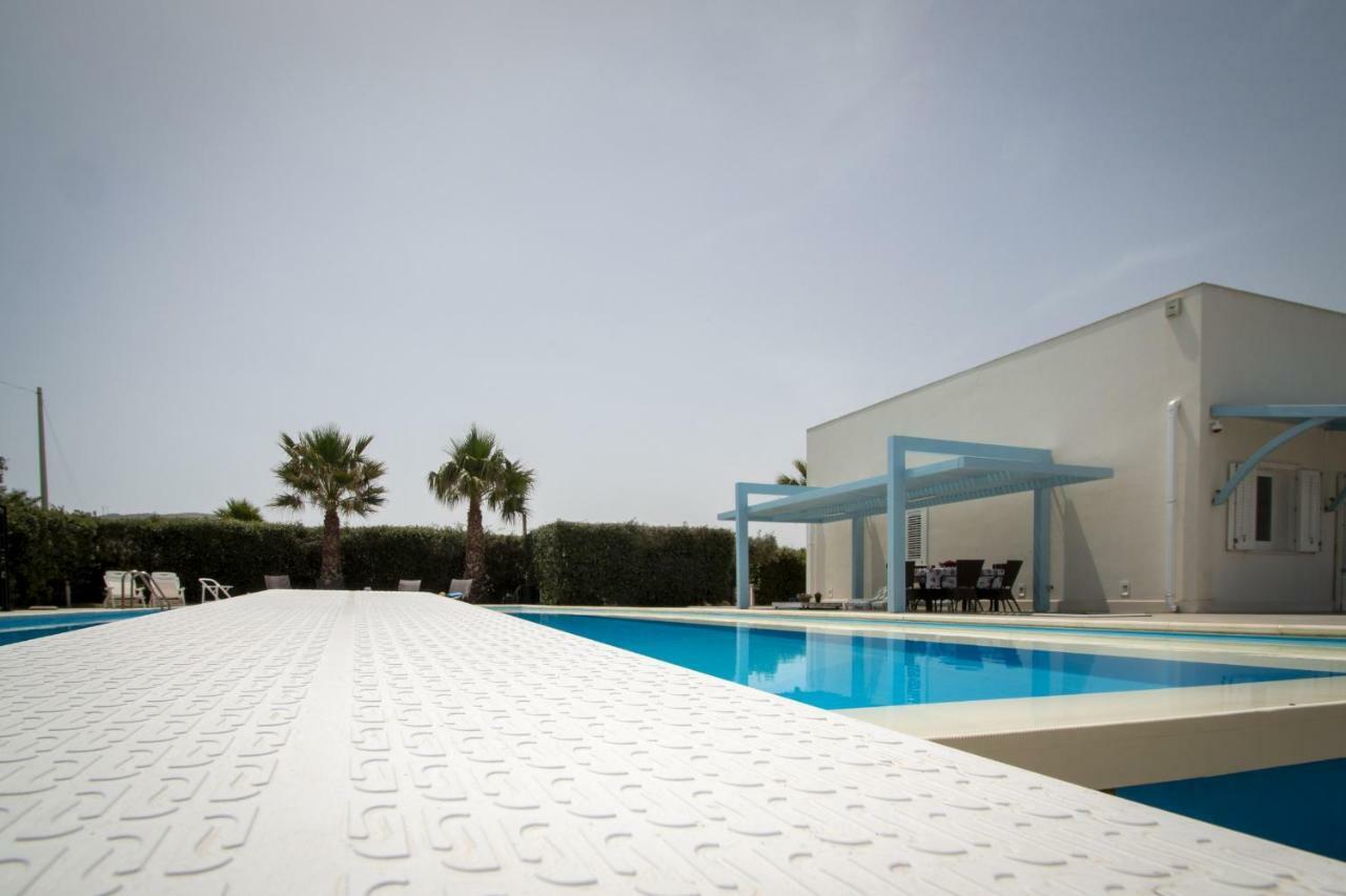 Villa Afrodite | Luxury Villa And Pool Кустоначи Экстерьер фото